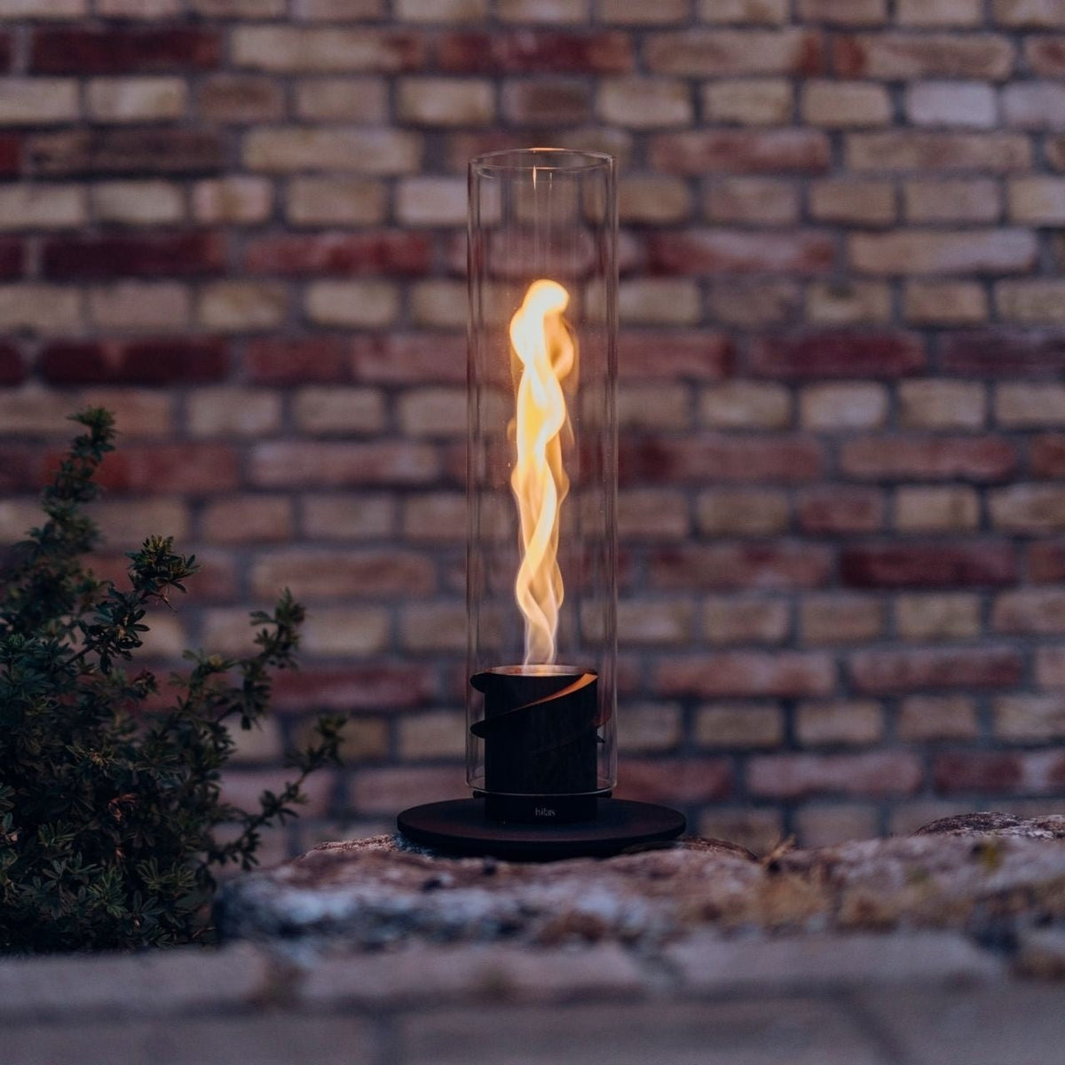 Höfats Spin 1200 Tischfeuer schwarz - Grillstar.deHöfats Spin 1200 Tischfeuer schwarzHöfatsGrillstar.deH007004064251007009