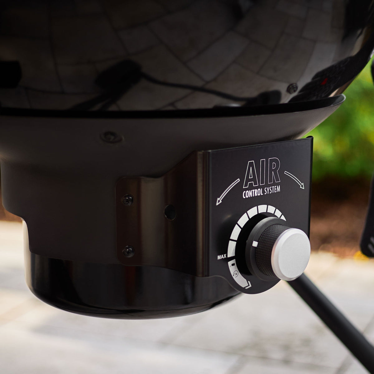 Rösle Holzkohle Kugelgrill No.1 F60 AIR PRO Vario+ - Grillstar.deRösle Holzkohle Kugelgrill No.1 F60 AIR PRO Vario+RösleGrillstar.de255904004293255907