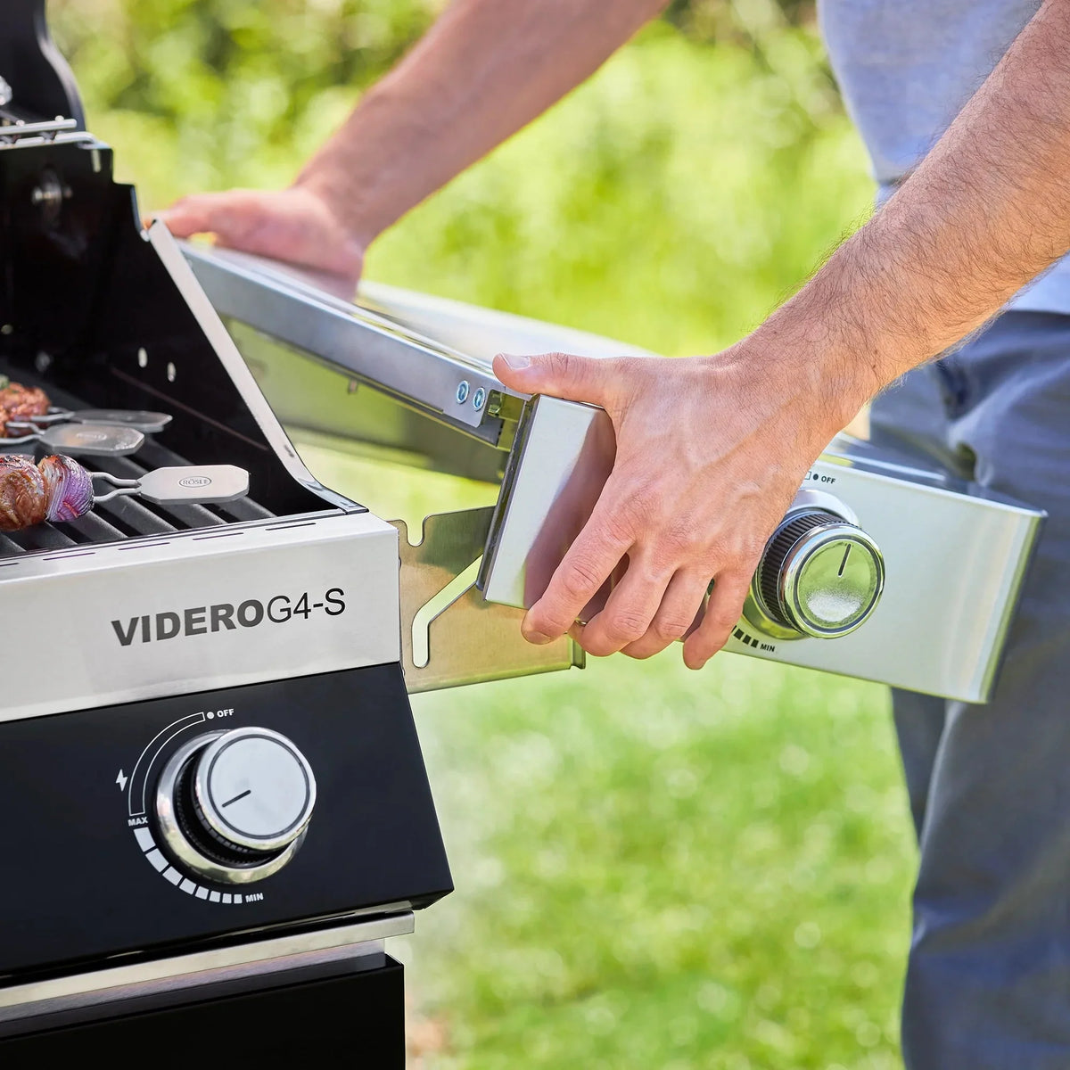 Rösle Videro G4 - S Vario+ 50mbar Schwarz | NEUSTES Modell - Grillstar.deRösle Videro G4 - S Vario+ 50mbar Schwarz | NEUSTES ModellRösleGrillstar.de255244004293255242
